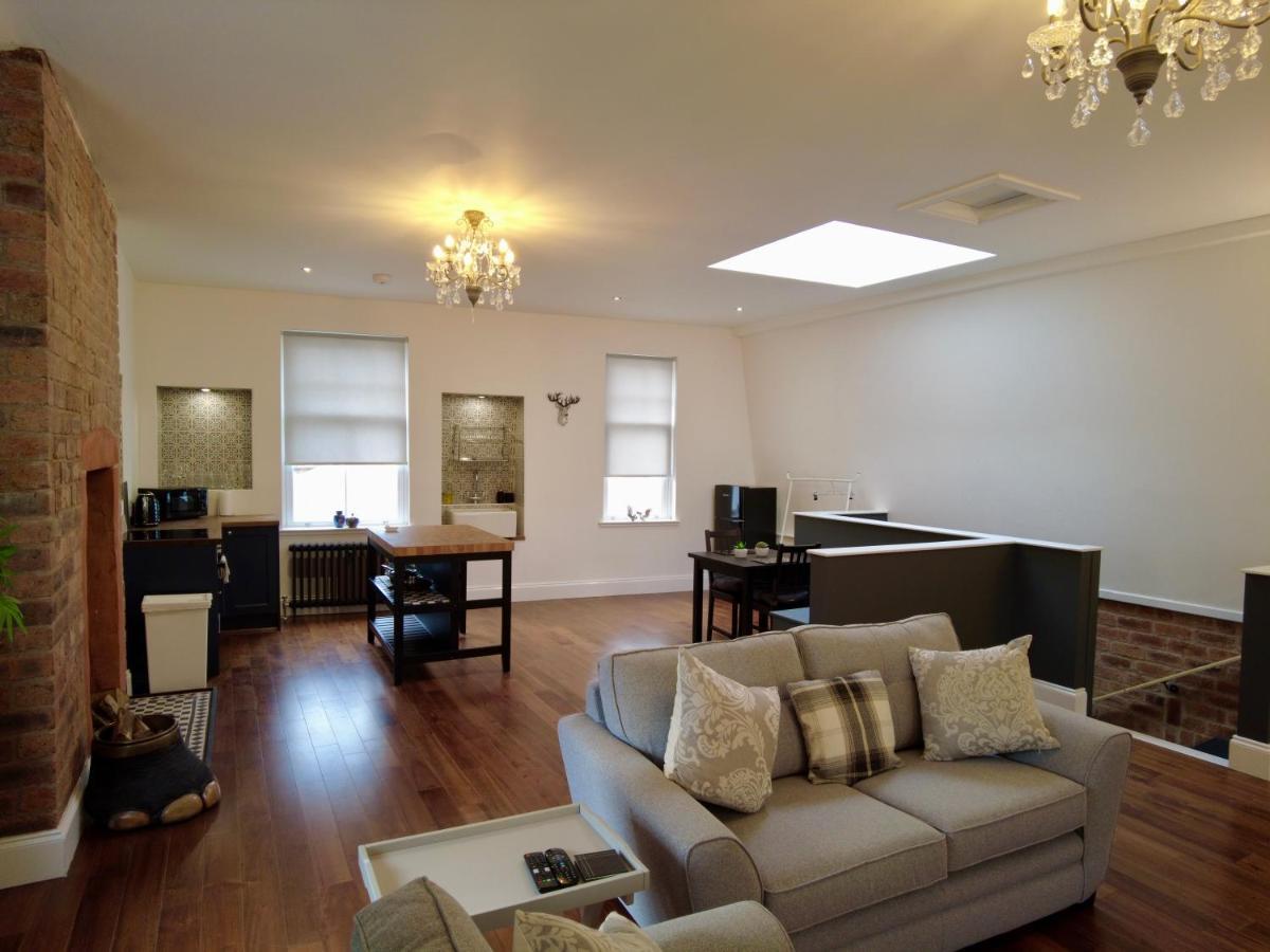 The Bards Loft, Large Studio Apartment Ayr Luaran gambar
